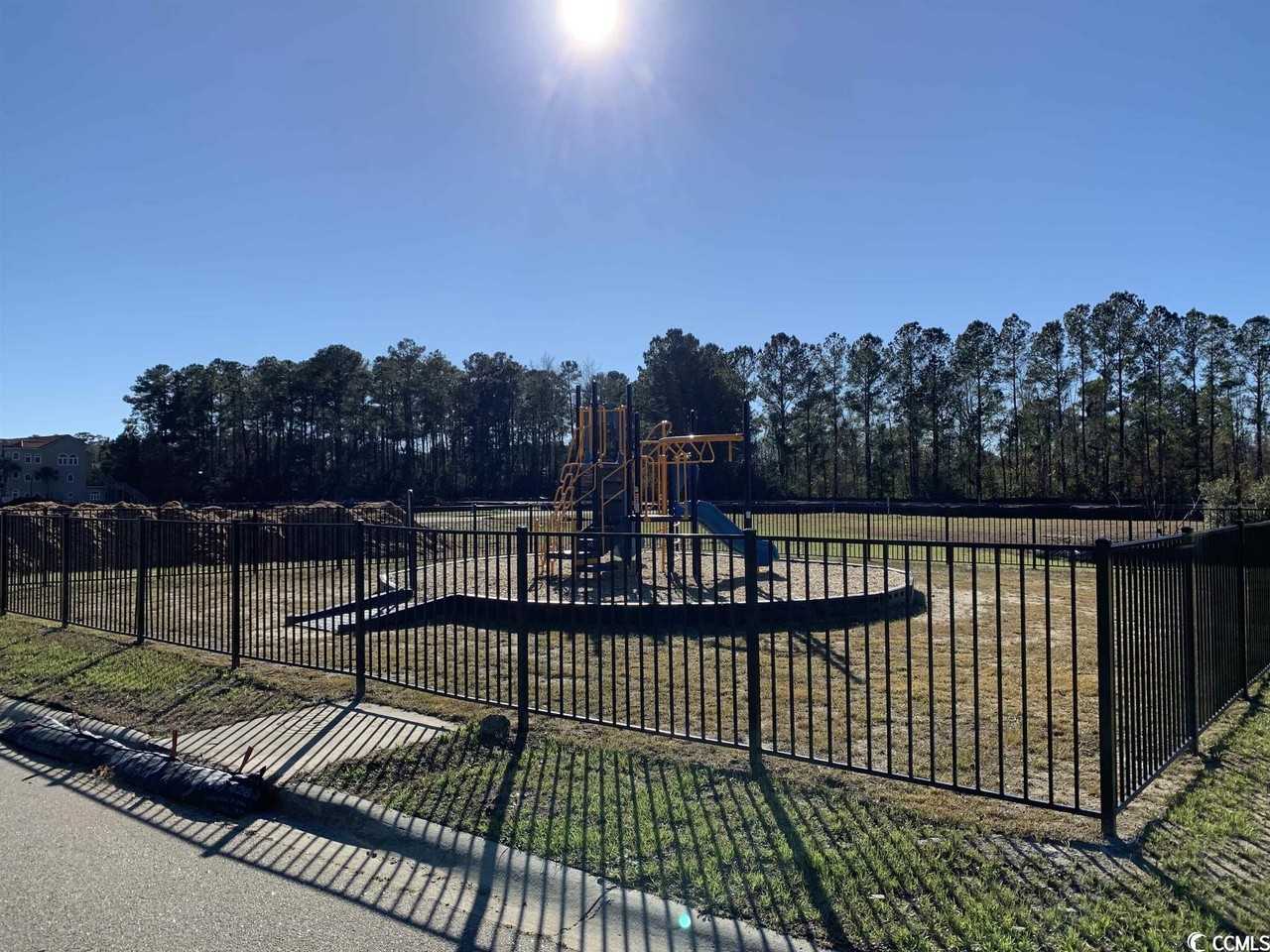 243 Christiana Ln #B - Photo 6 of 50