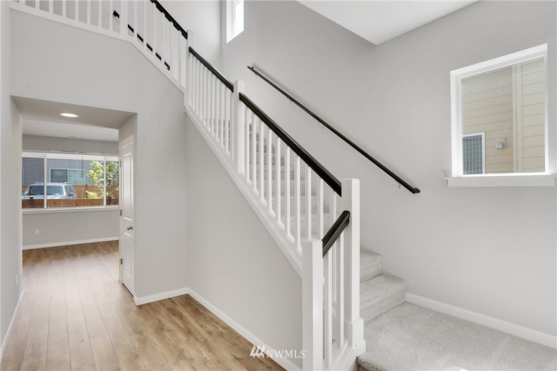 12012 Se 314th Pl #NA - Photo 2 of 17