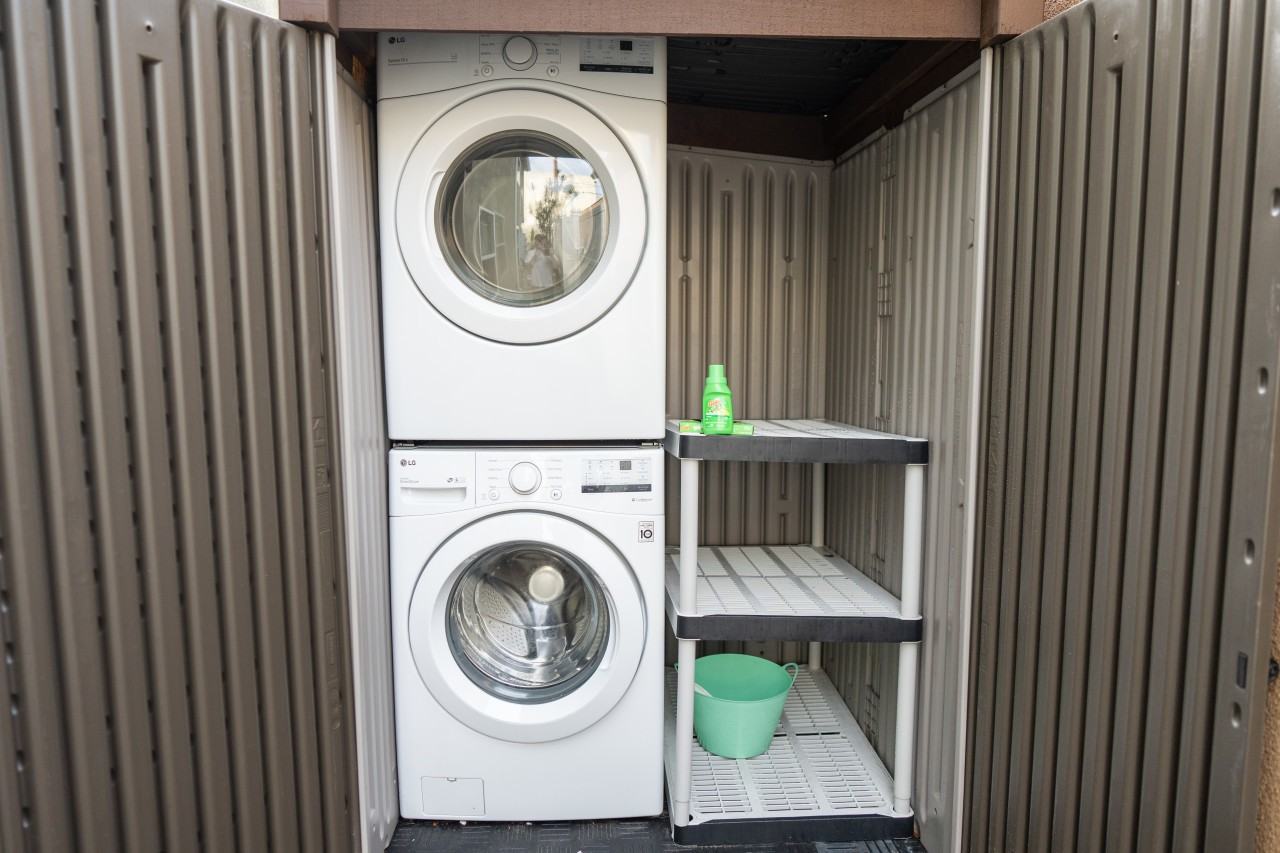 5151 Riverton Ave #1 - Photo 7 of 37