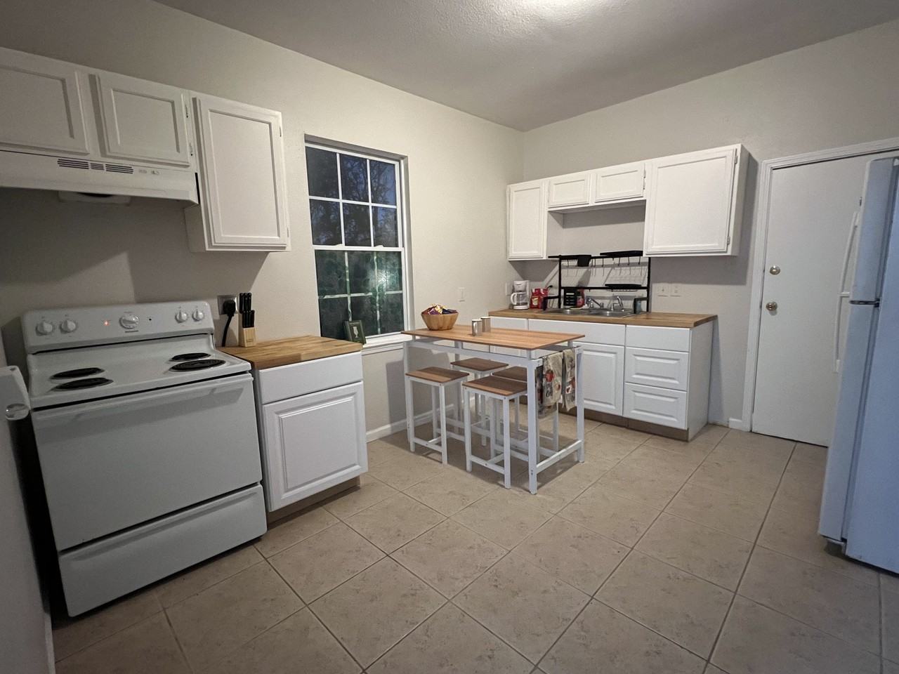 3030 Toulouse St #3028 - Photo 7 of 16