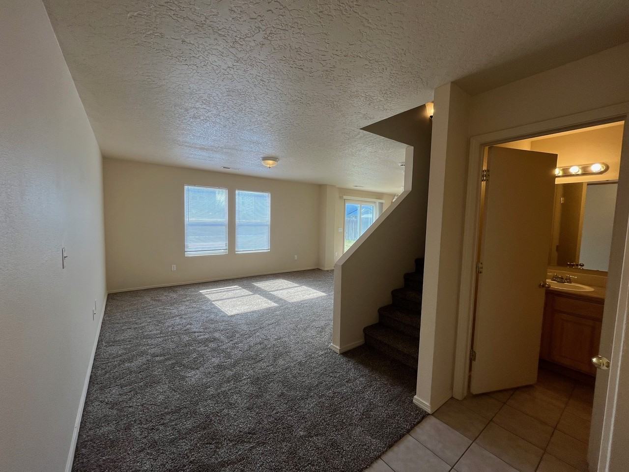 12873 Alicia St #12873A - Photo 3 of 27