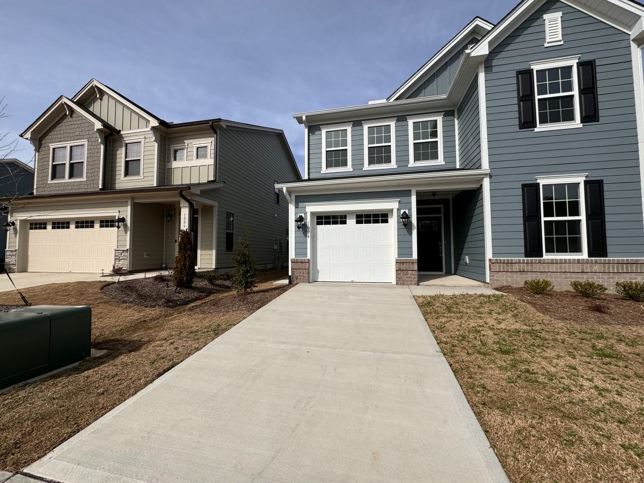 1004 Greatland Rd - Photo 4 of 23