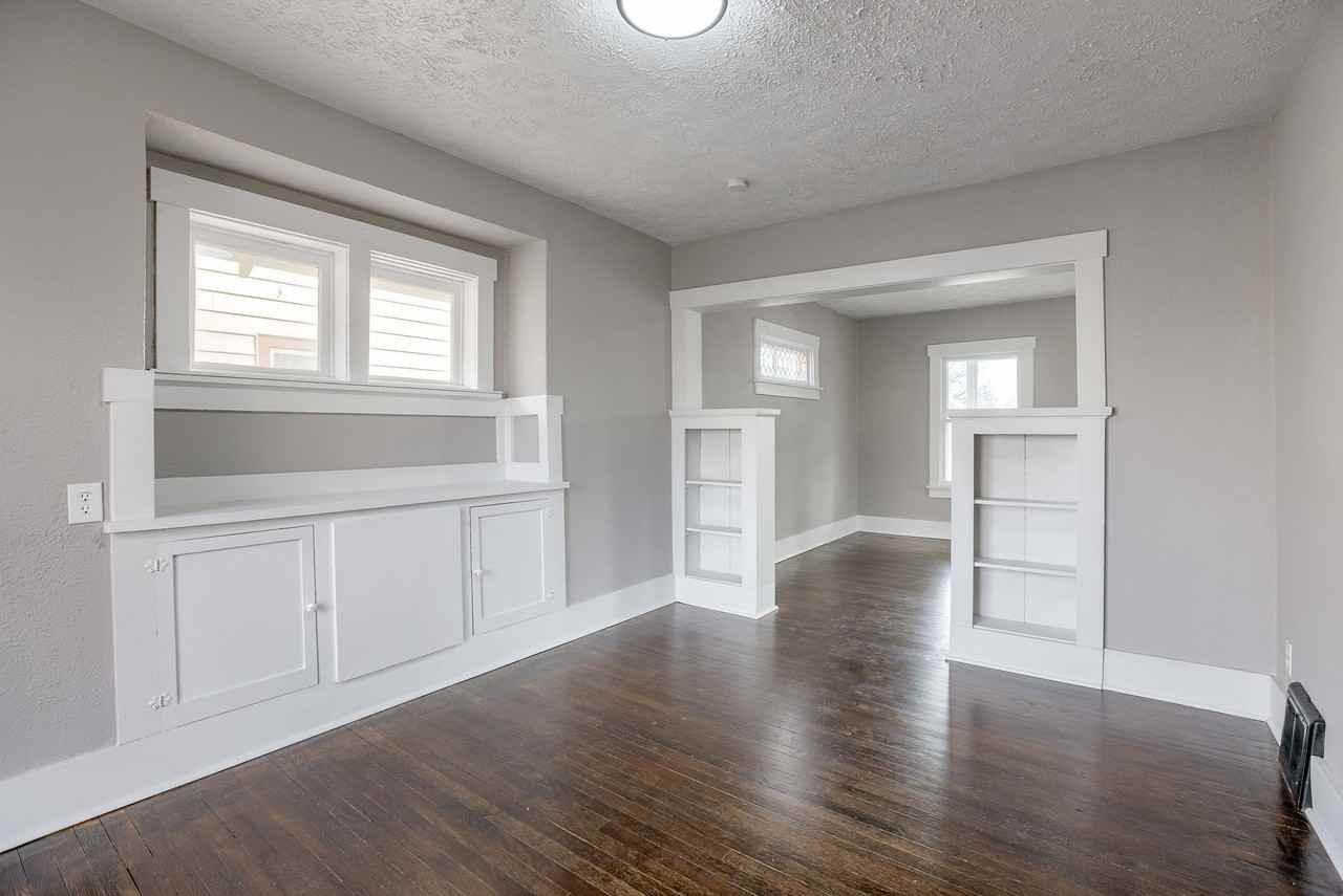 4922 N 35th St #1 - Photo 7 of 25