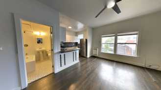 Sunset Apts...Gorgeous Newly Remodeled Apartments..CALL NOW! - Photo 1 of 1