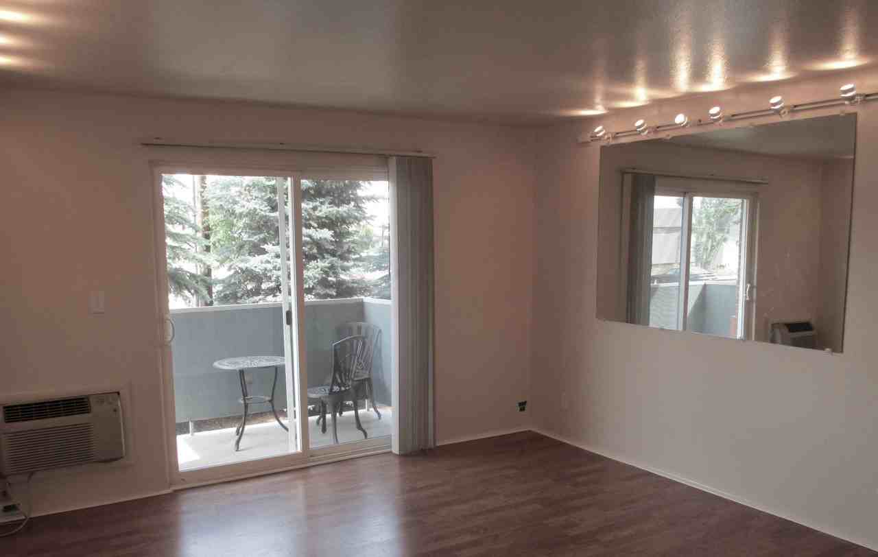 2939 Marine Street - Photo 5 of 22