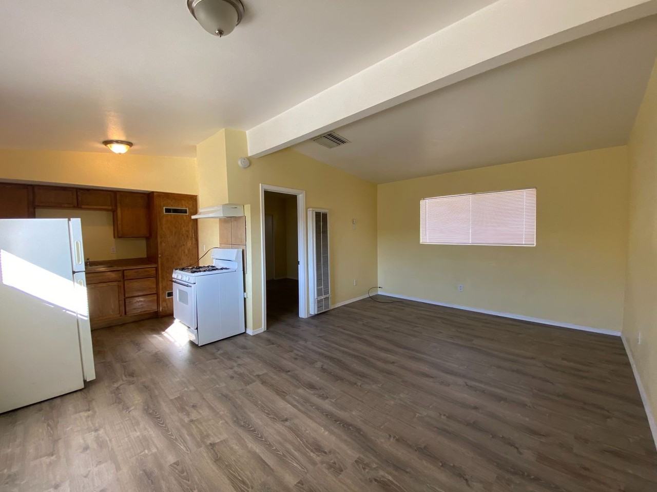 P169 Apartments 260 E Grace St, Barstow, CA 92311 Zumper