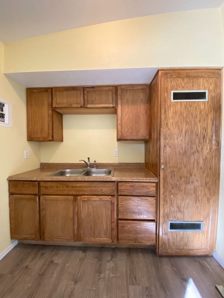 P169 Apartments 260 E Grace St, Barstow, CA 92311 Zumper