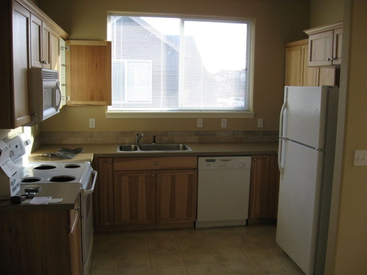 g426 - Photo 3 of 10