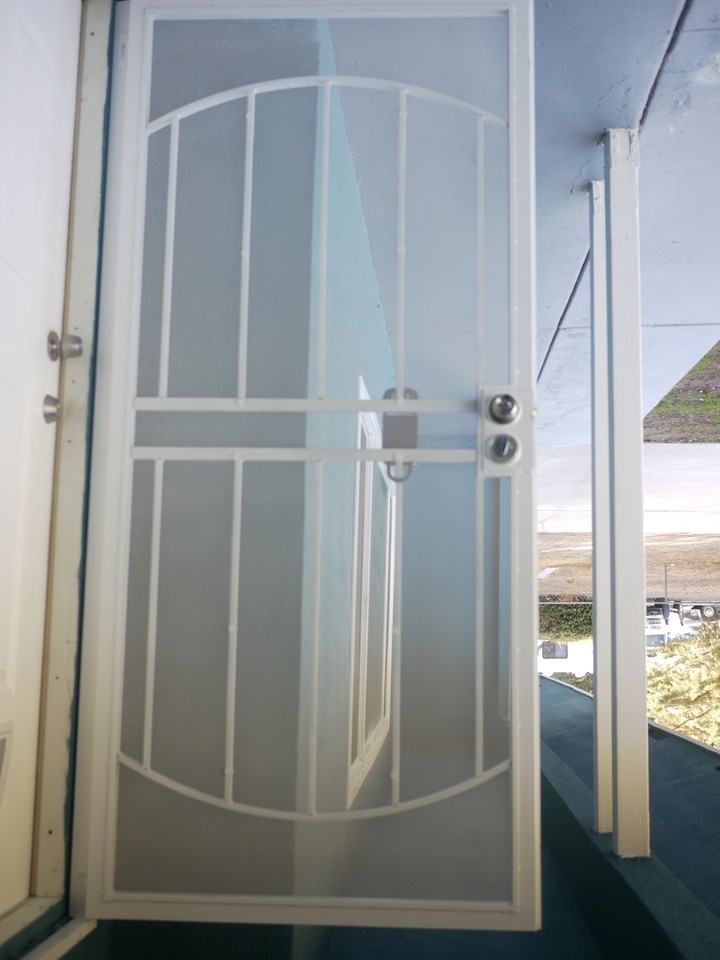 7676 Hemlock Ave - Photo 7 of 50