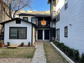 912 W 22nd 1/2 St #I - Photo 1 of 1