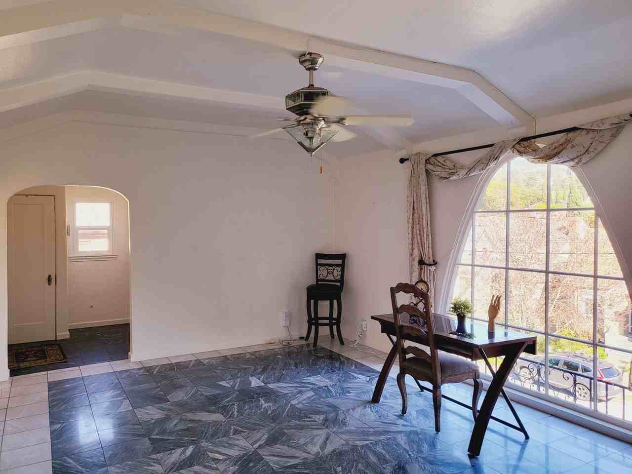 4071 Waterhouse Rd - Photo 3 of 28