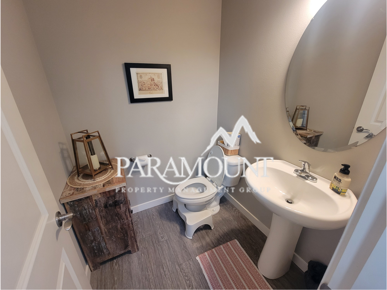 747 Freedom Court Southeast - Photo 3 of 18