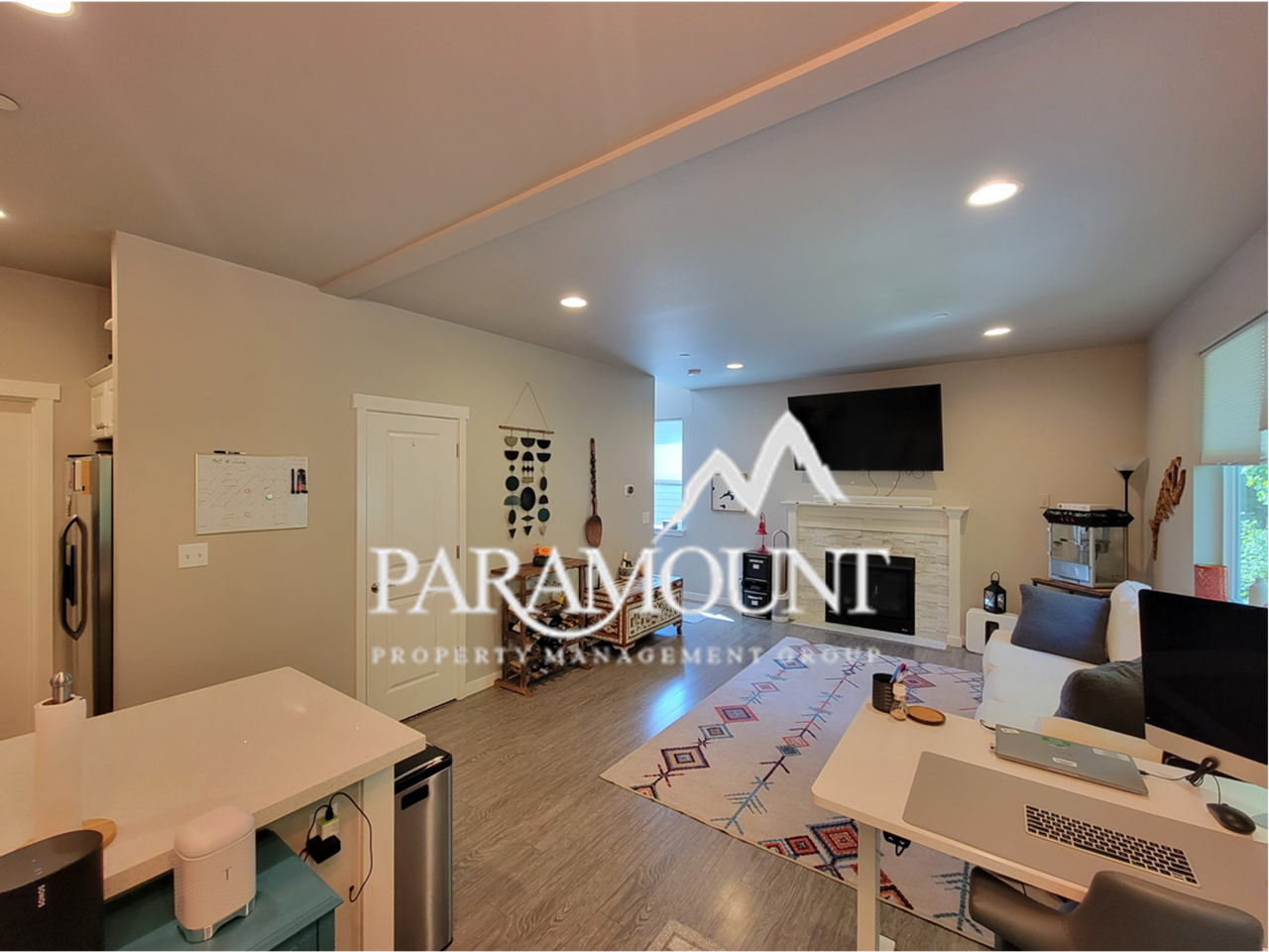 747 Freedom Court Southeast - Photo 5 of 18