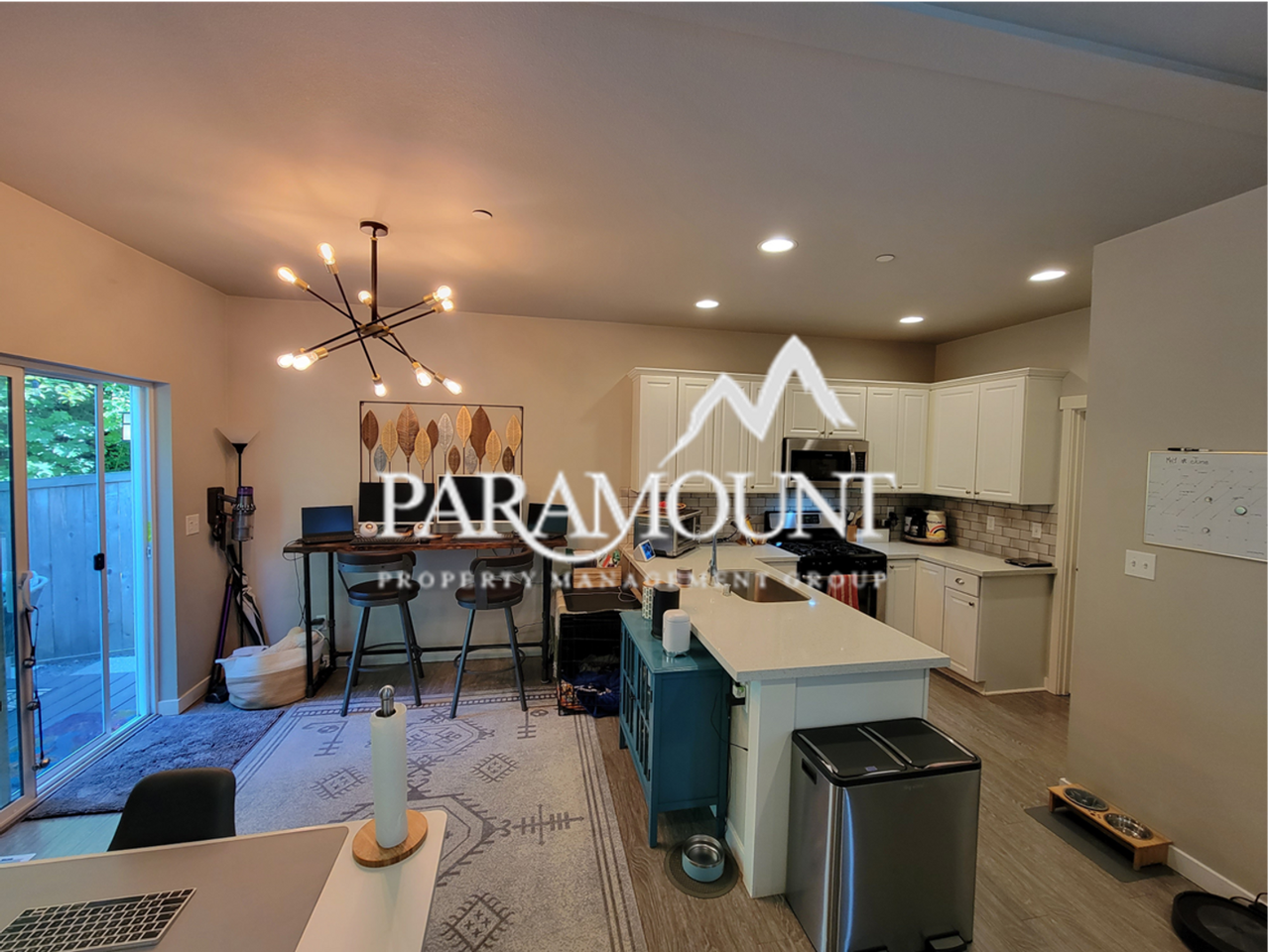 747 Freedom Court Southeast - Photo 6 of 18