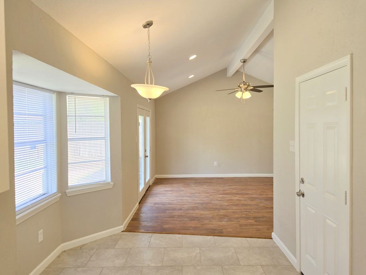 5404 Hazel St - Photo 6 of 19