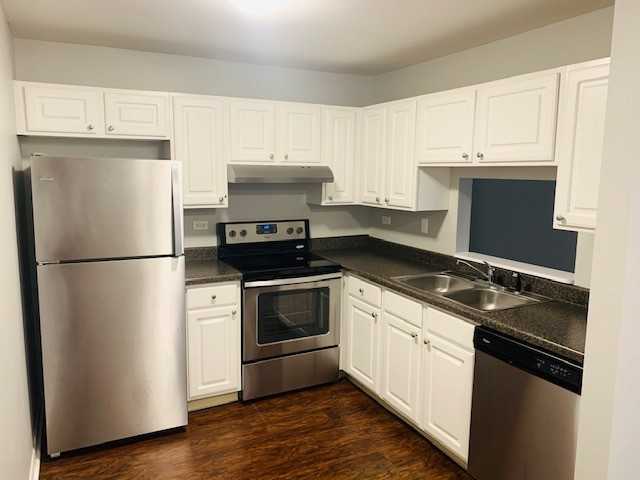 Maple Park Apartments - Photo 2 of 10