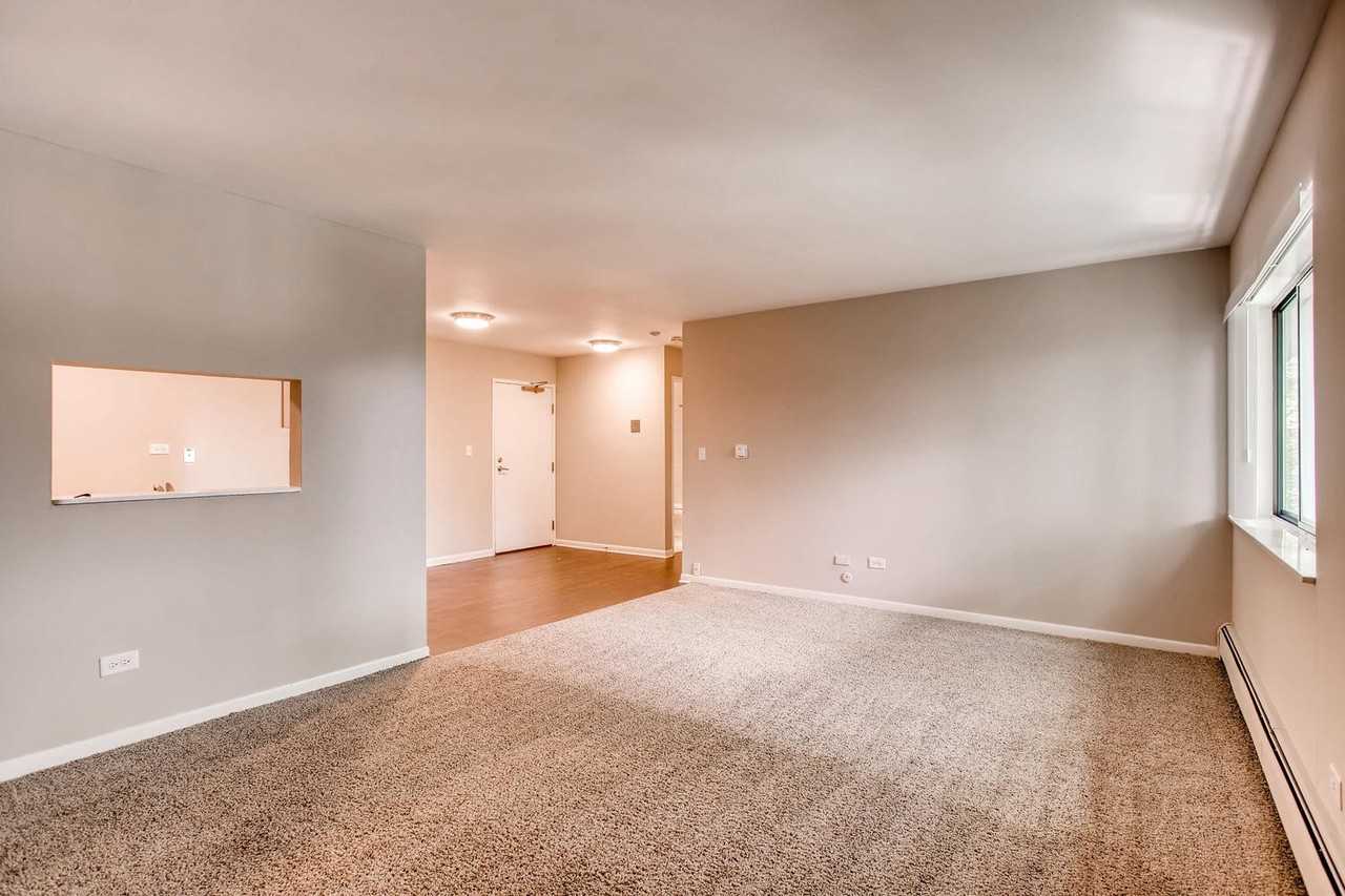 Maple Park Apartments - Photo 3 of 10