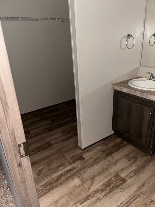 131 Country Oaks St - Photo 2 of 9