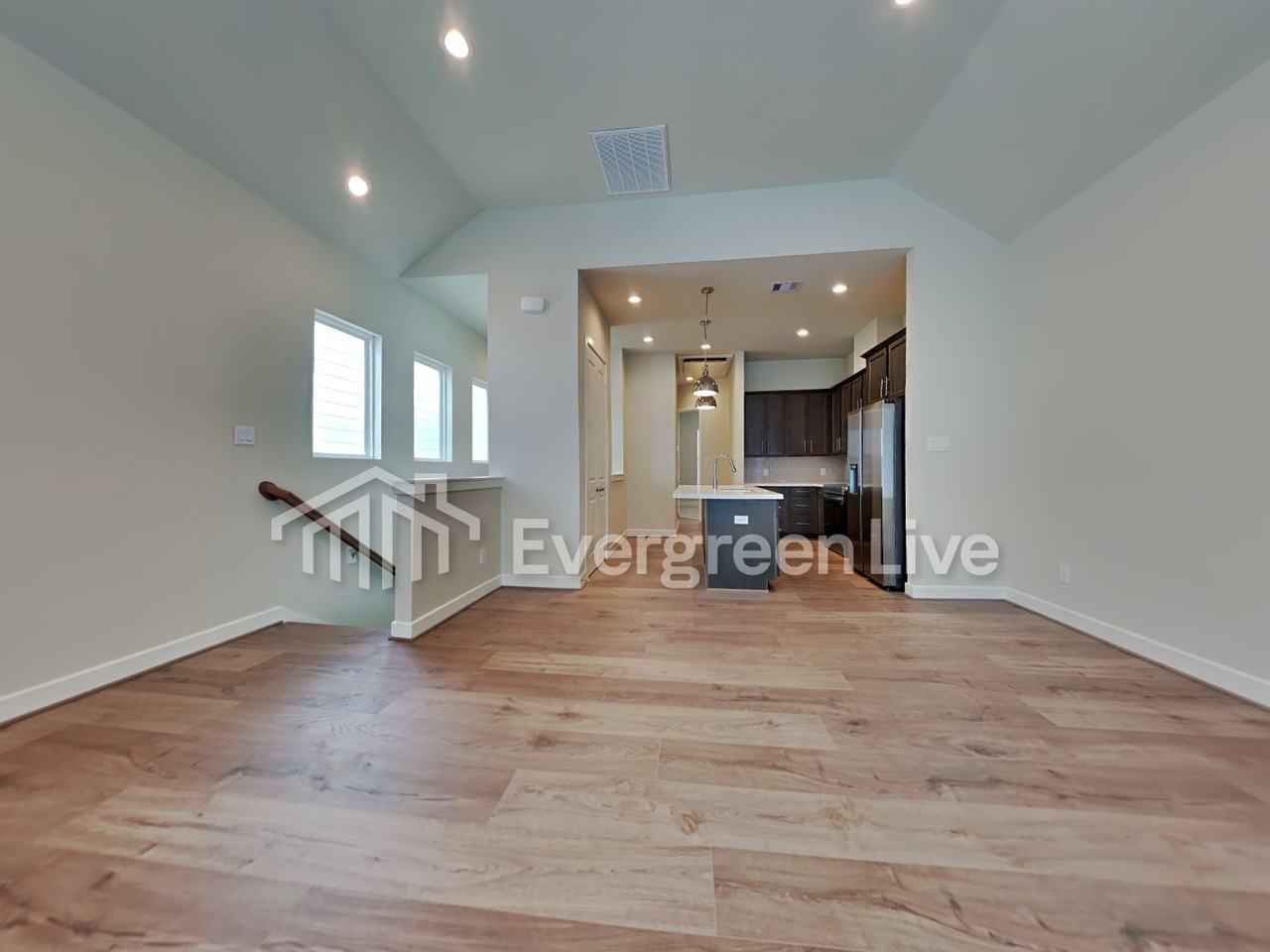 2606 Upper Quinn Way - Photo 2 of 21