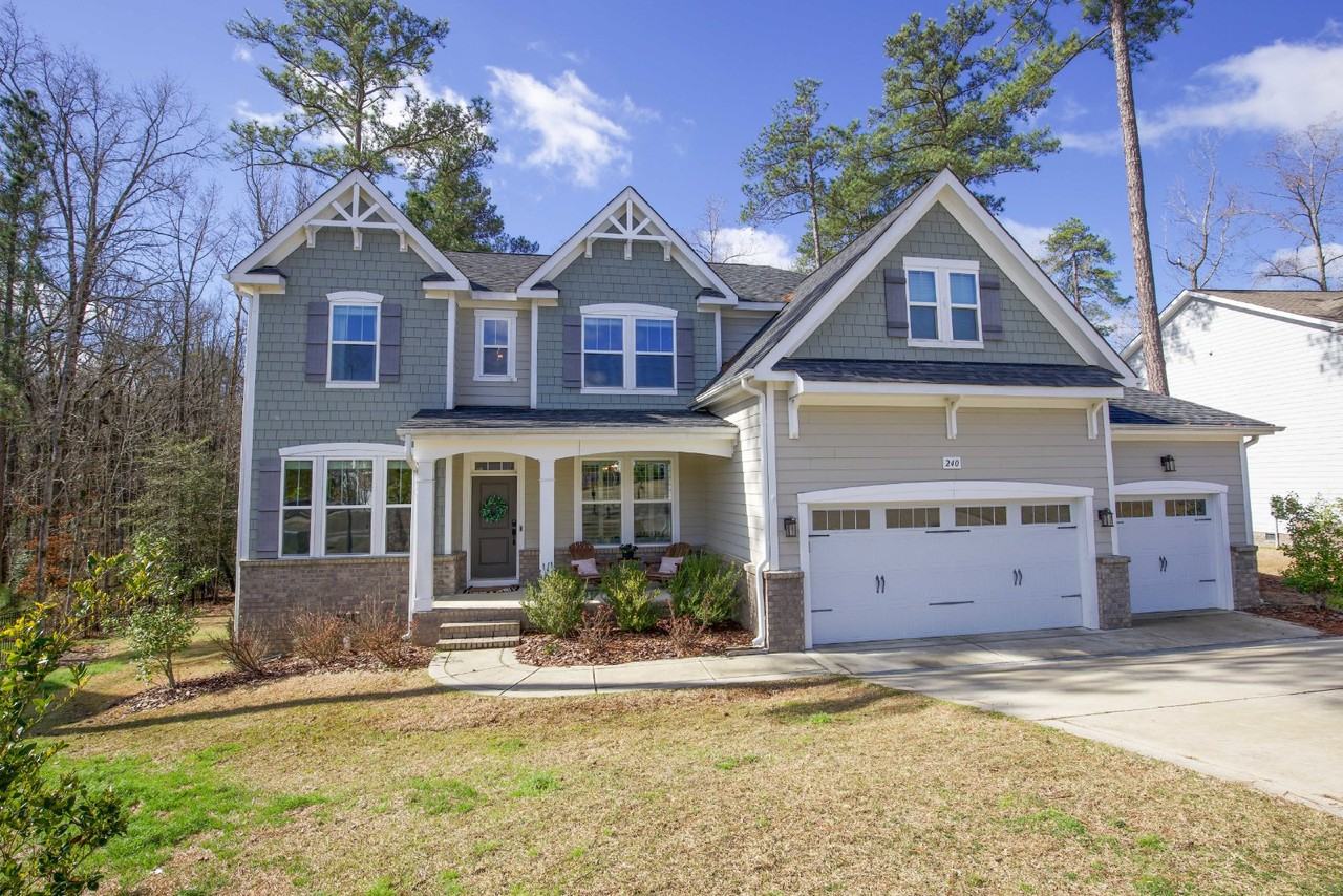 240 Parrish Ln - Photo 2 of 50