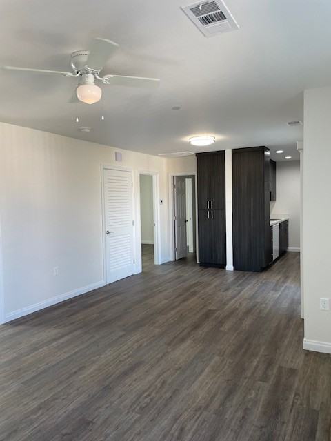 51 Oaklawn Ave #2 - Photo 6 of 12