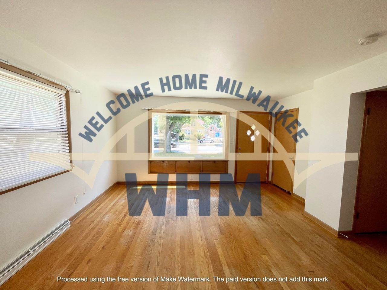 3567 S Chase Ave - Photo 2 of 18