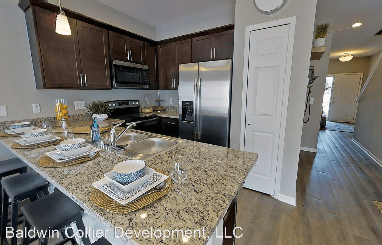 3331 Antigua Drive - Photo 2 of 14