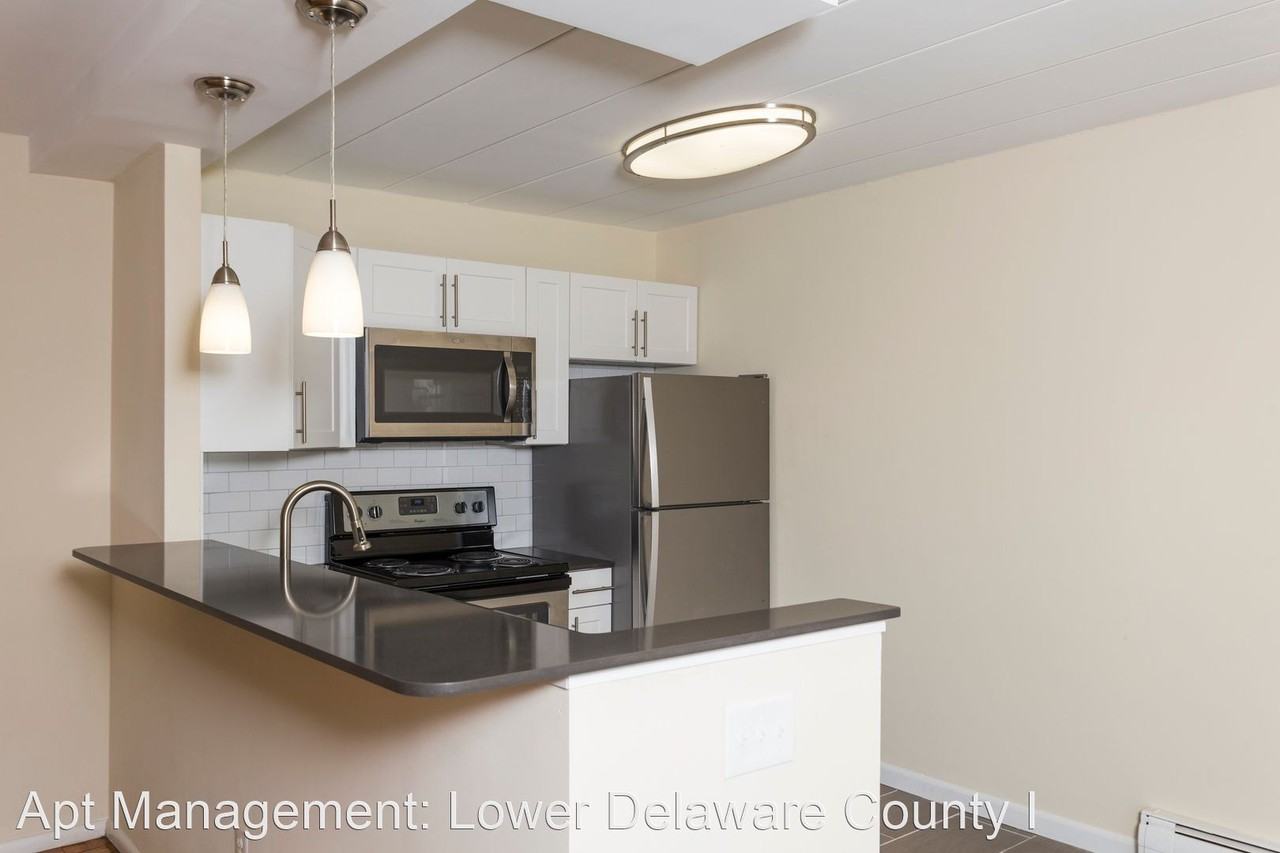 111-115 Morton Ave - Photo 3 of 23