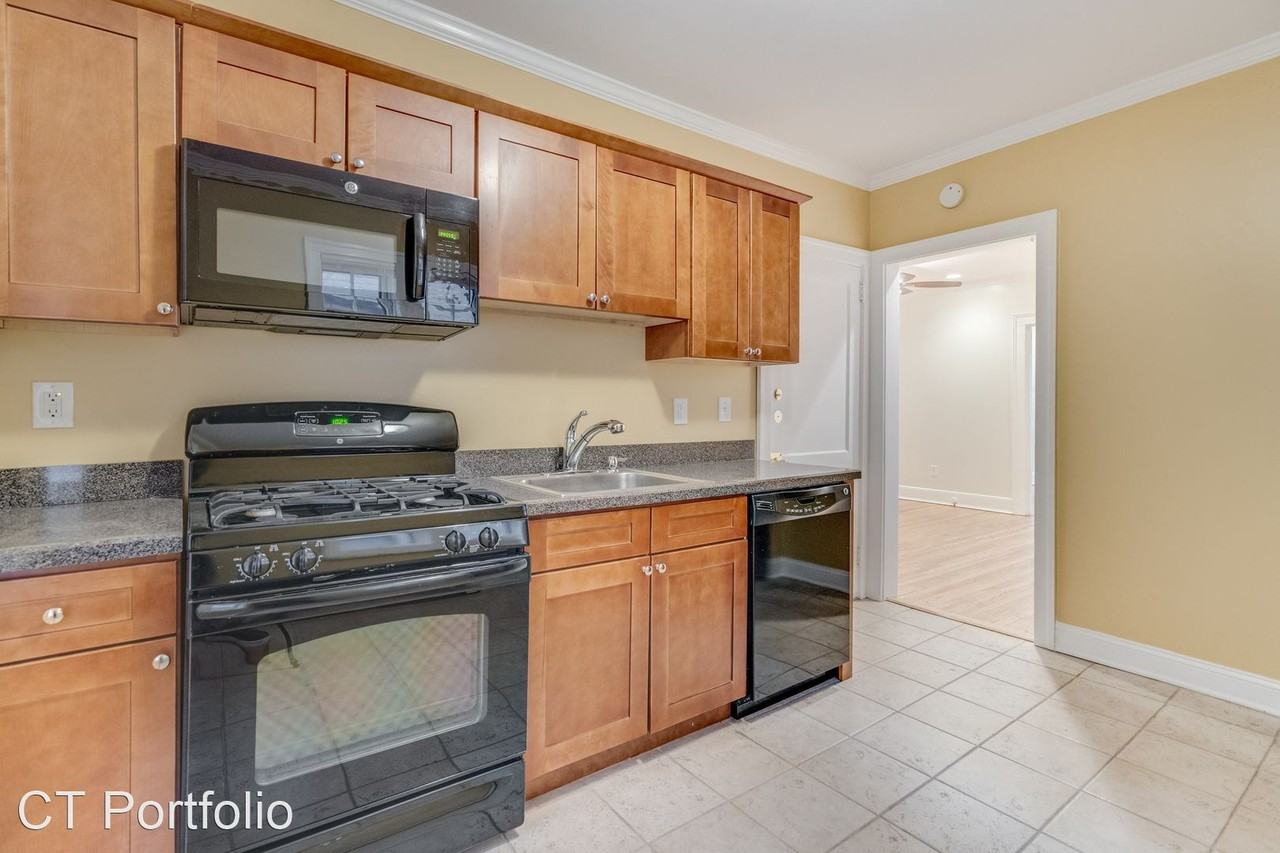 806-816 Farmington Ave. - Photo 2 of 8