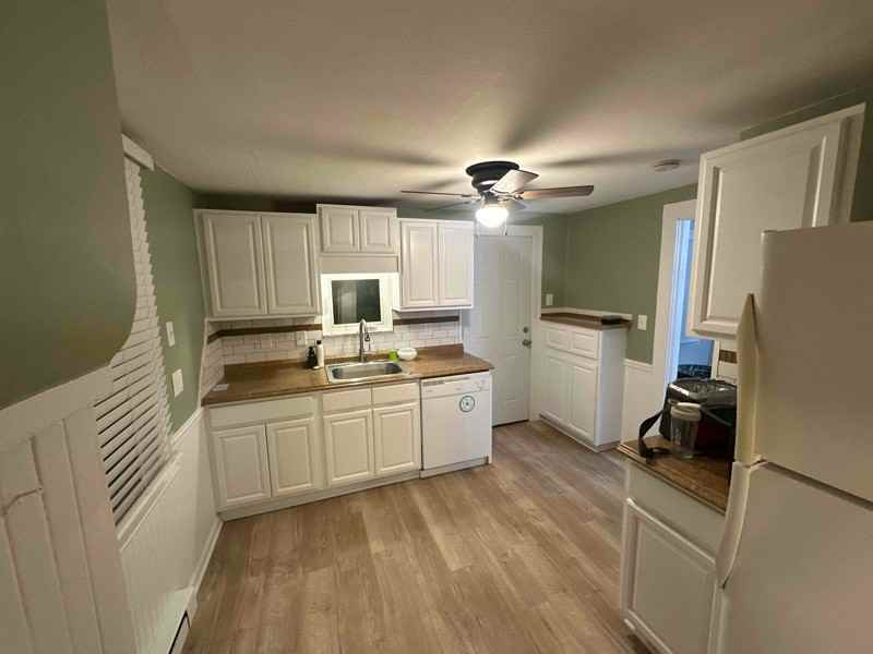 28 E Schaaf Rd - Photo 3 of 26