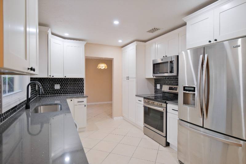 314 Mendez Dr - Photo 3 of 30