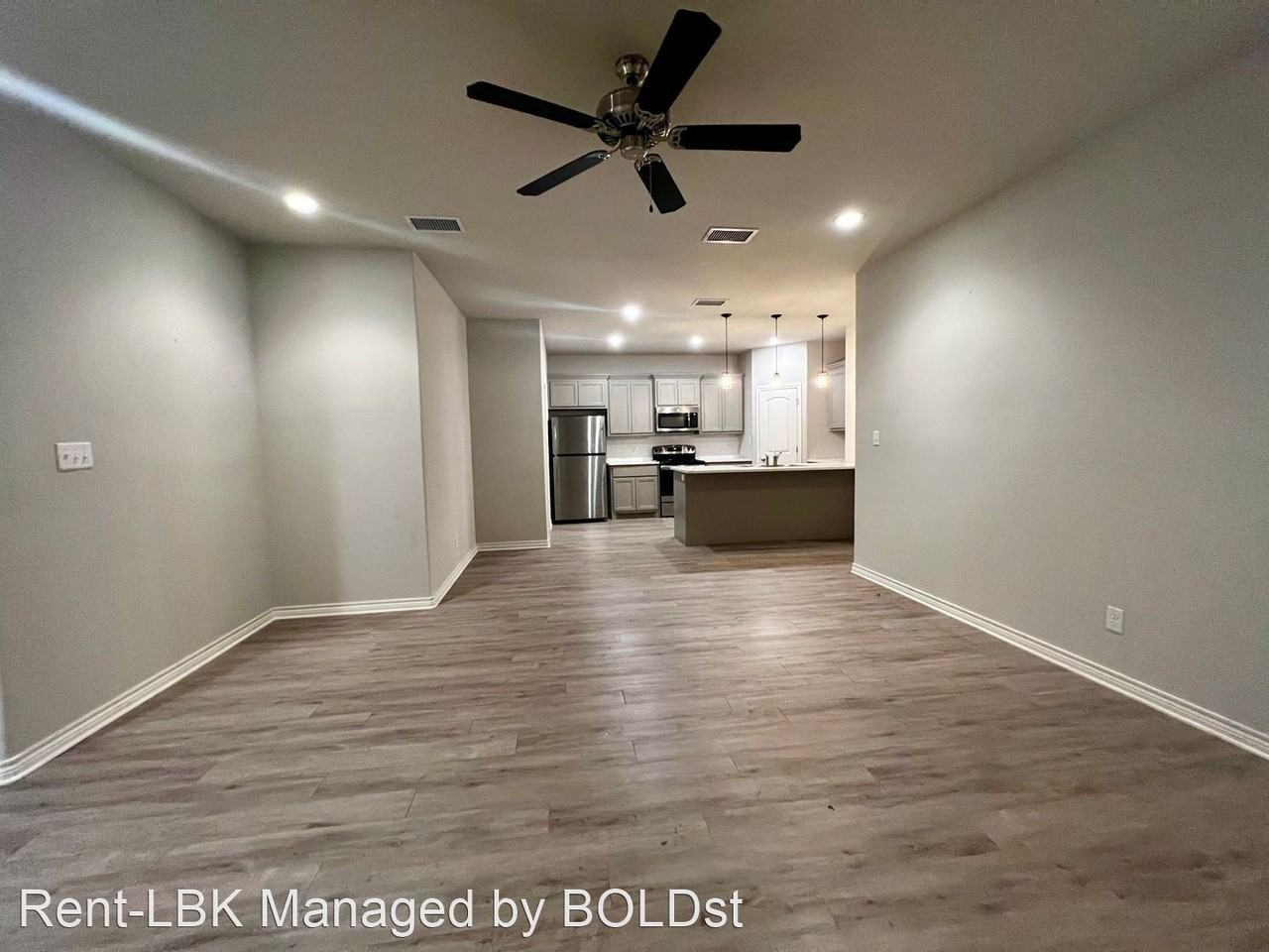 9804 Ave U - Photo 3 of 23