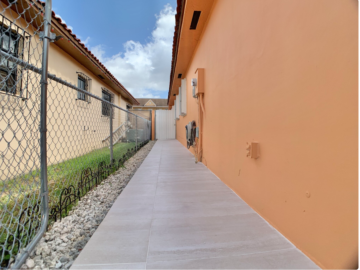 6411 W 22nd Ct #NA - Photo 7 of 22