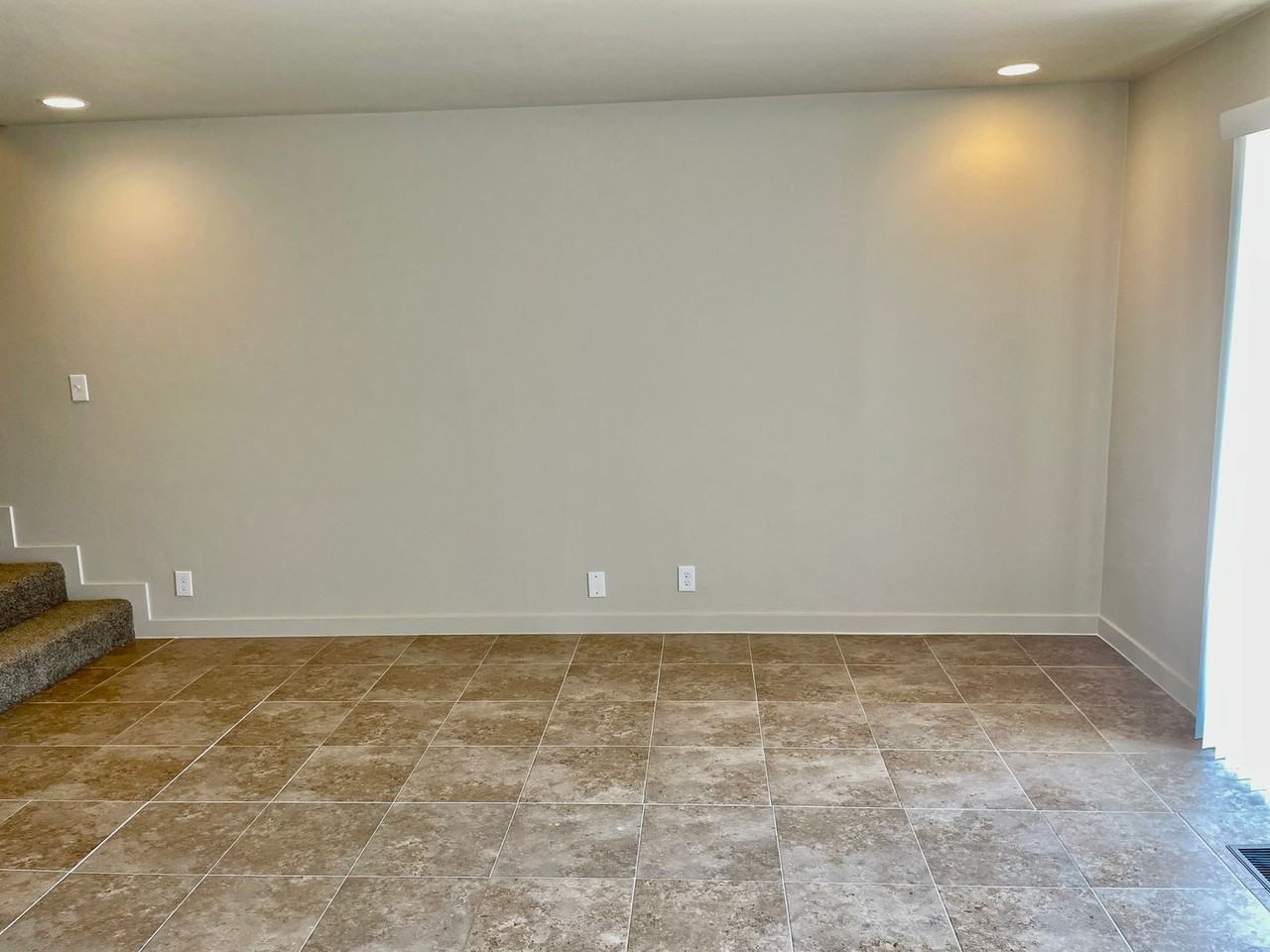 1152 N 1400 W - Photo 4 of 14