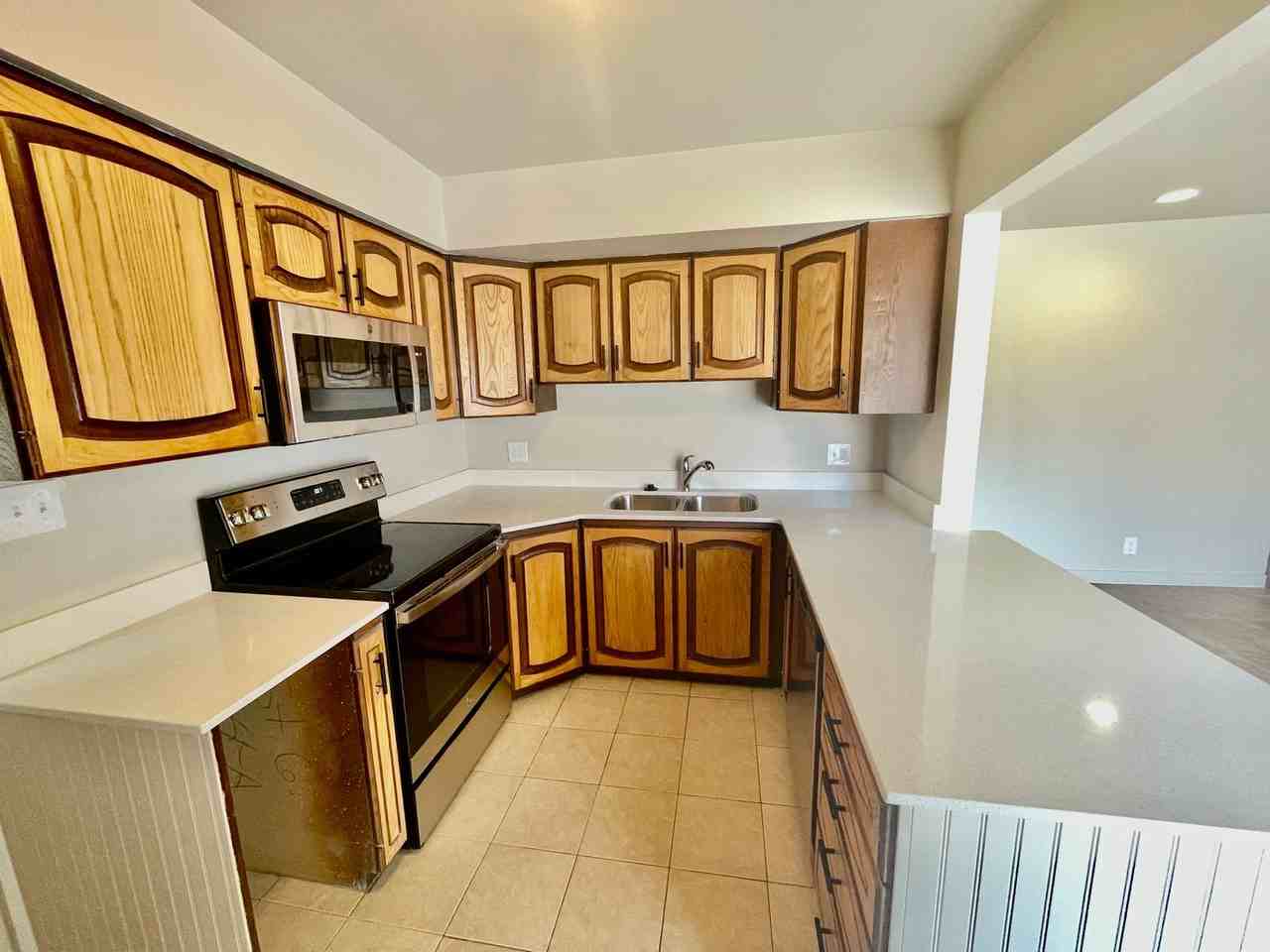 1152 N 1400 W - Photo 6 of 14