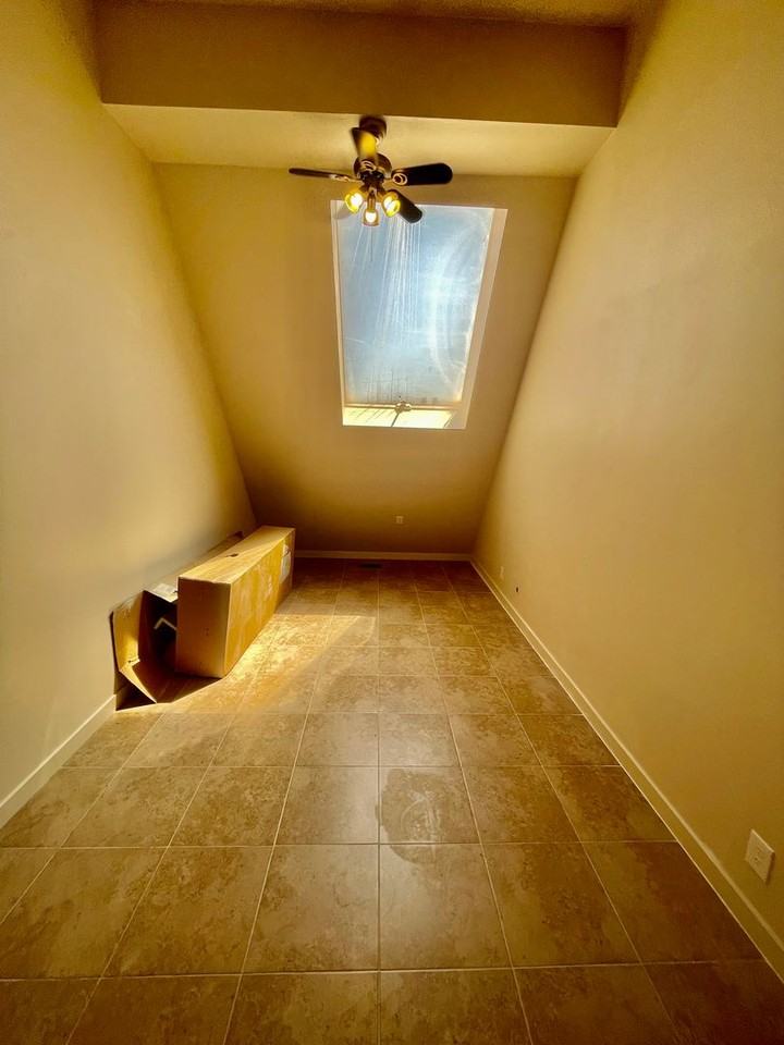 1152 N 1400 W - Photo 7 of 14