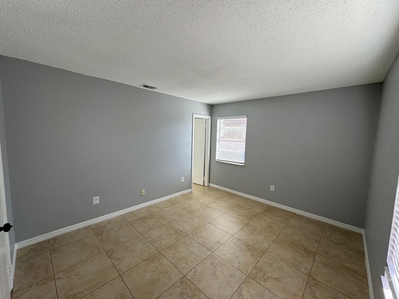 1251 Rich Moor Cir - Photo 2 of 12