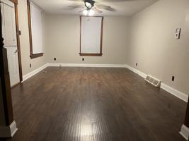 featured image of 406 Chestnut St #1