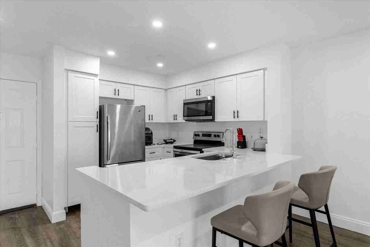 14036 Fairway Island Drive - 1unit 1513 #1 - Photo 4 of 13