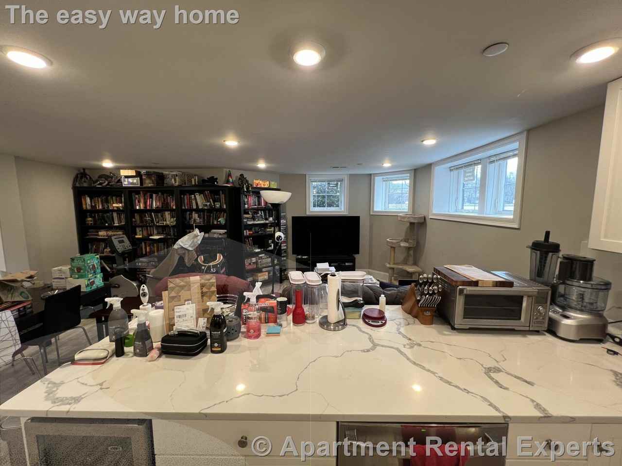 116 Holland St #1A - Photo 3 of 18