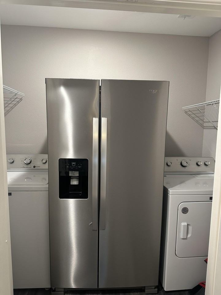 N Bradley St - Photo 3 of 10