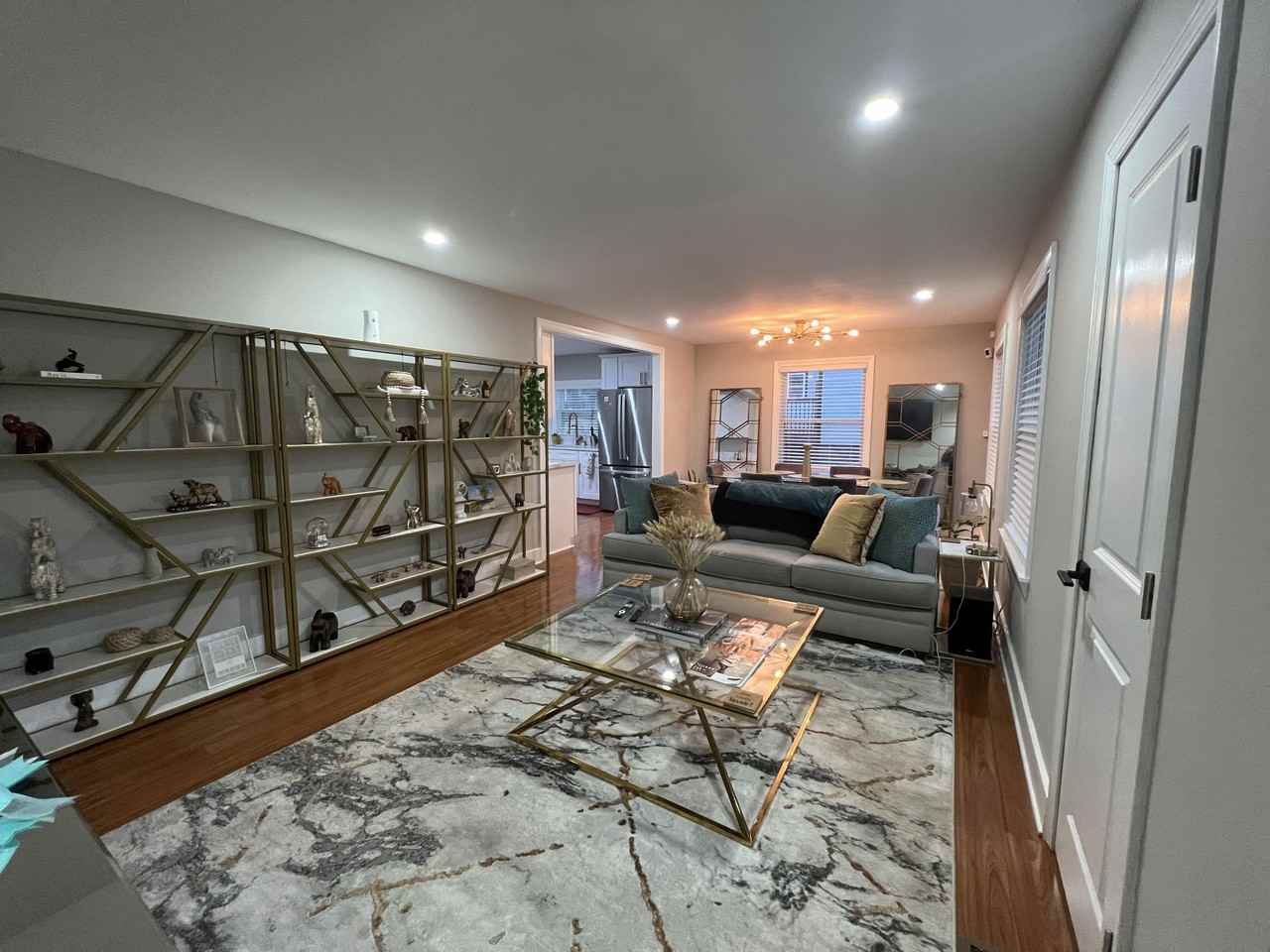 Athens Ave Sw - Photo 2 of 14