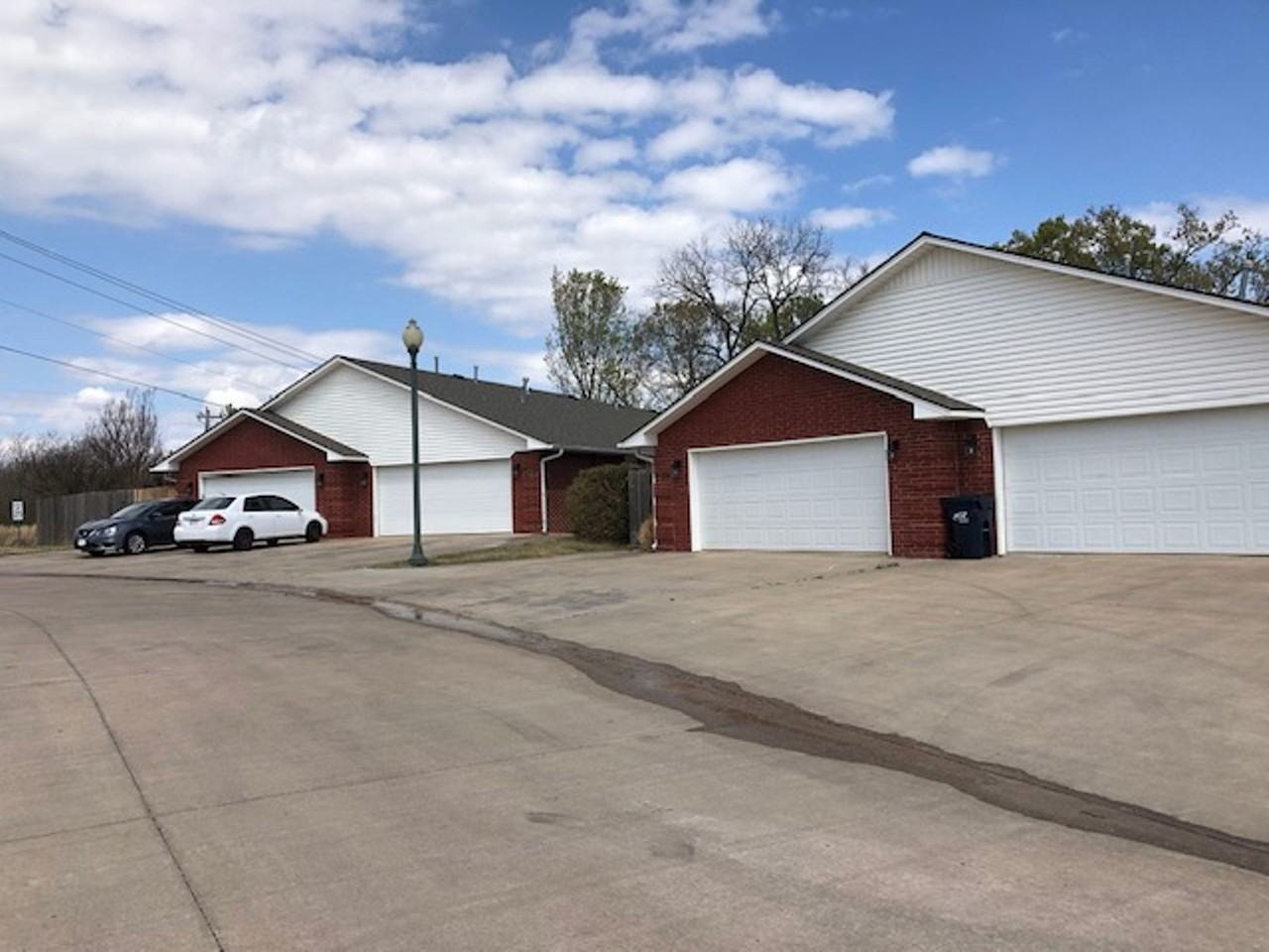 Summit - largest homes at great value in Ada! - Photo 5 of 10