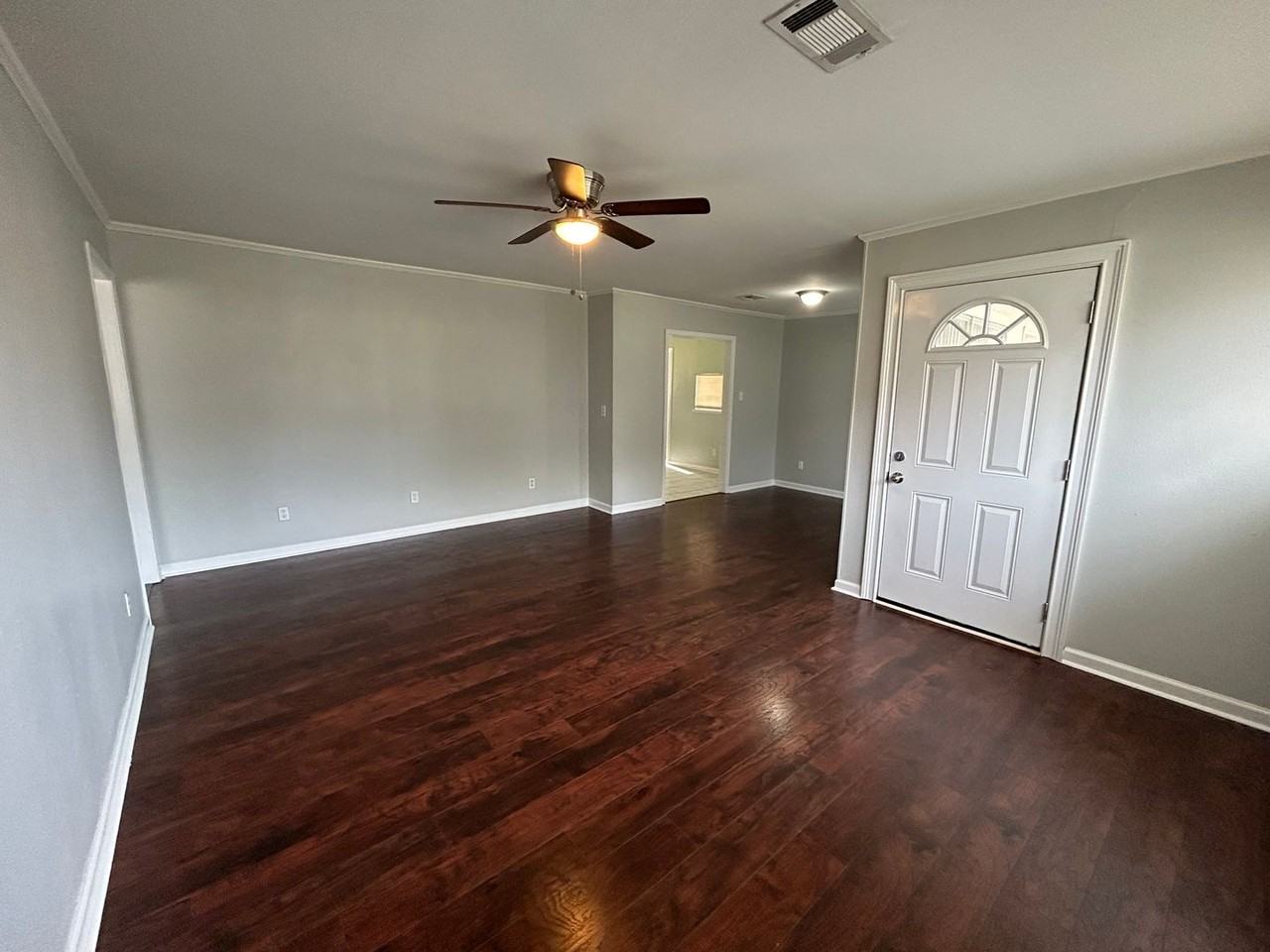 1603 Anita St - Photo 2 of 16