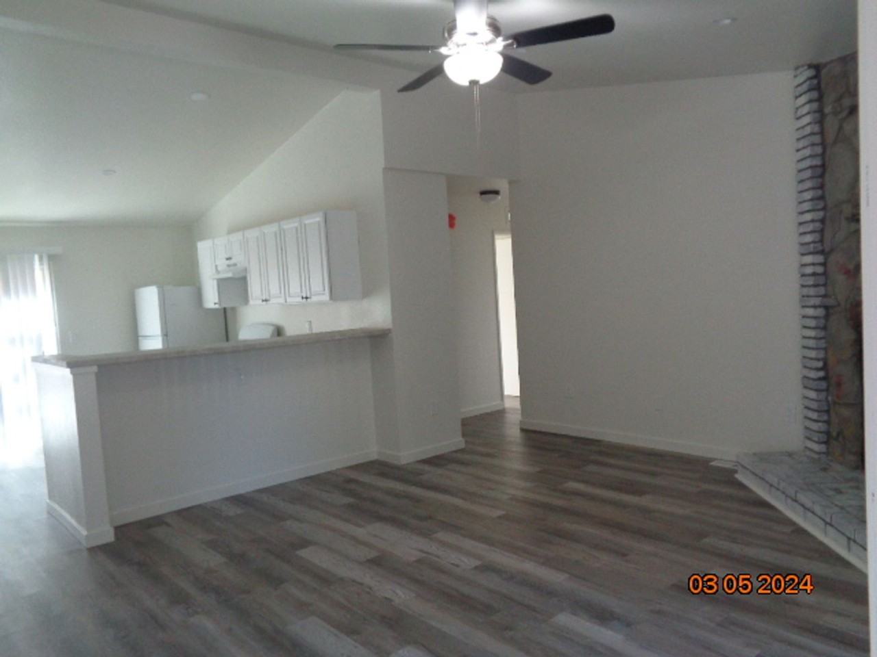 14332 Somerset Dr - Photo 2 of 13