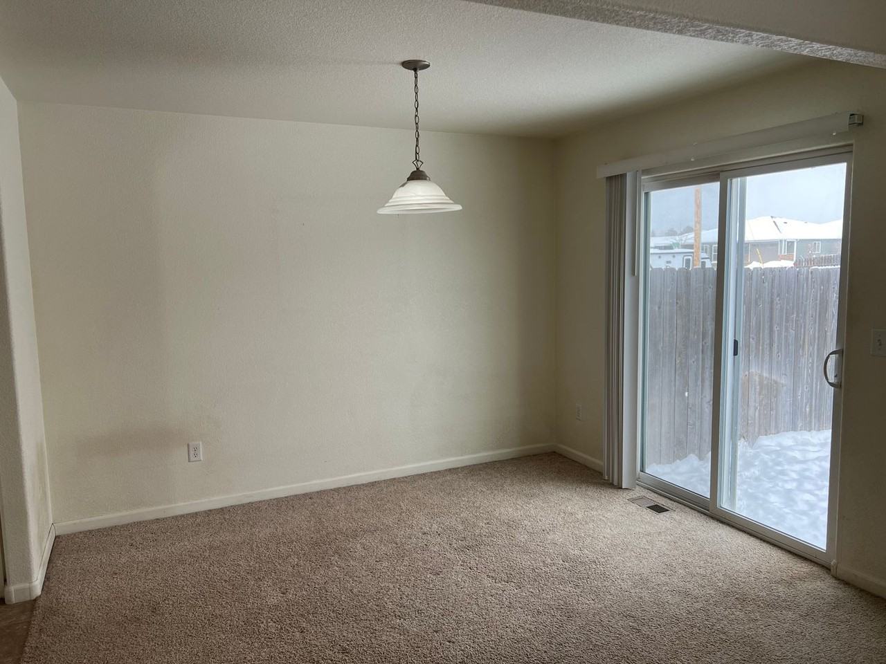 5006 Crews Ct - Photo 5 of 12