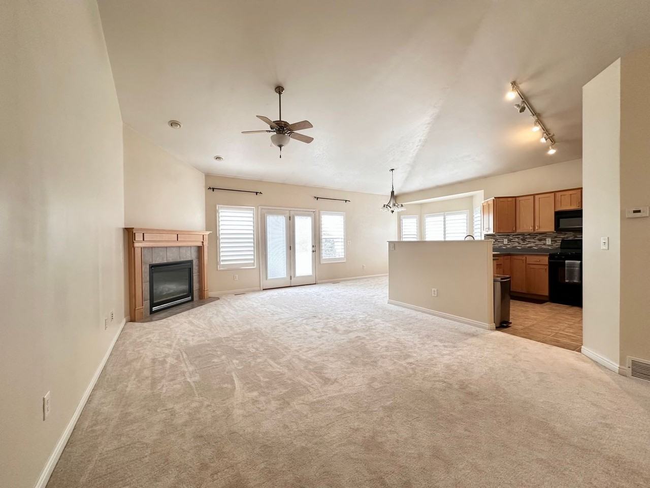 S Sandy Hills Dr - Photo 2 of 31