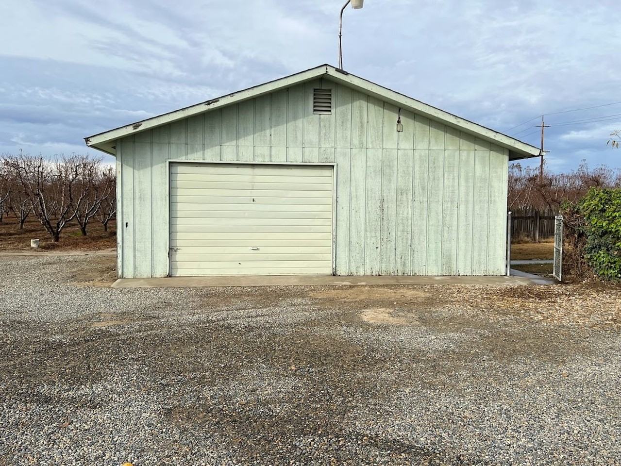 16109 E Manning Ave - Photo 3 of 32