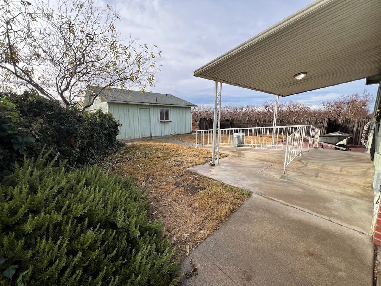 16109 E Manning Ave - Photo 5 of 32