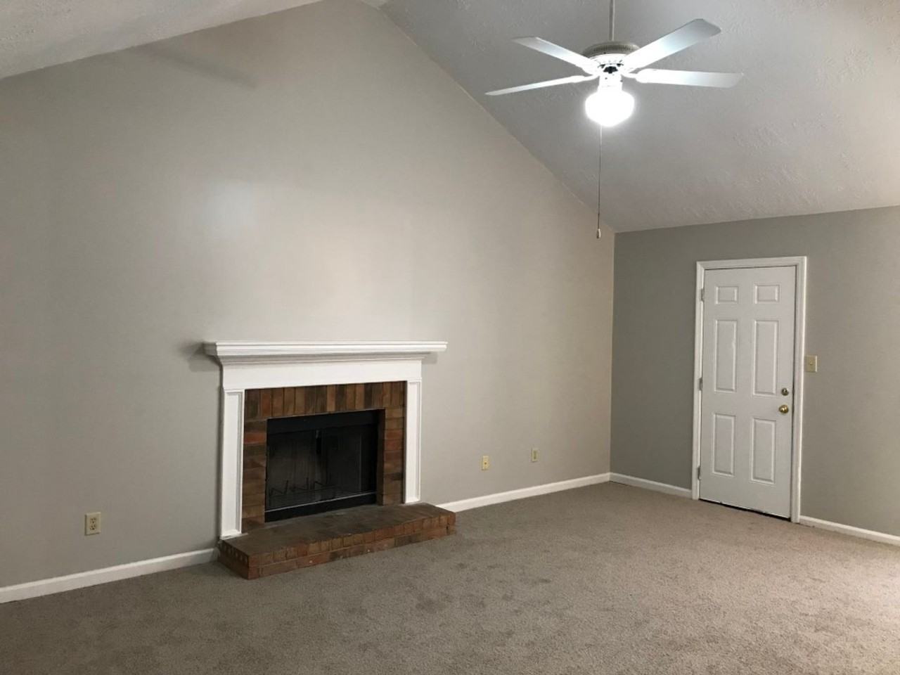 3443 Linderwood Dr - Photo 3 of 14